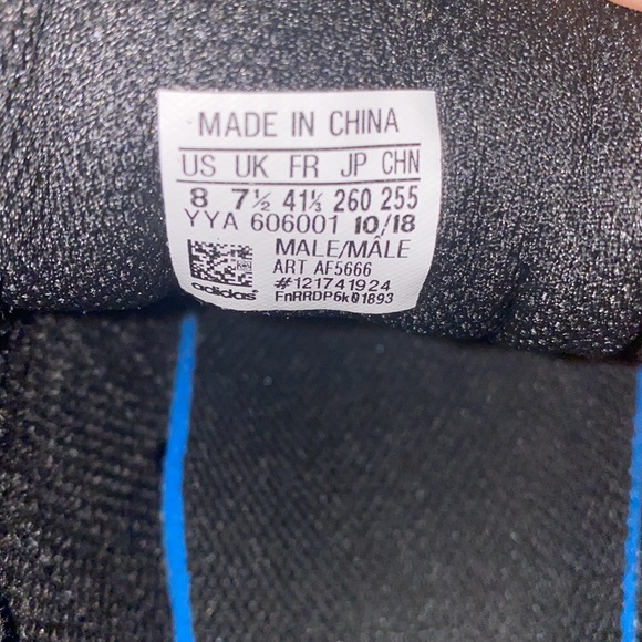 Bet On Black!! - Picture 4 of 5